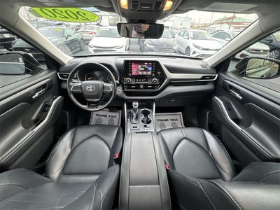 2020 Toyota Highlander XLE