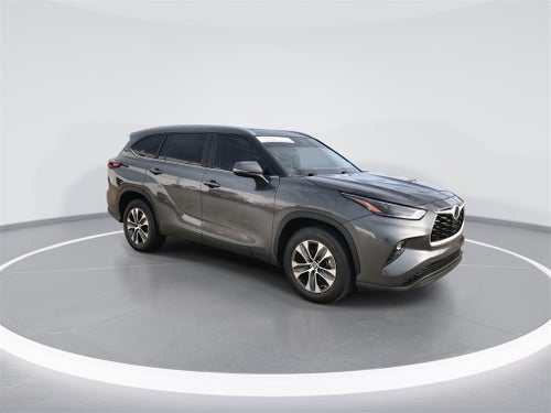 2024 Toyota Highlander Hybrid XLE