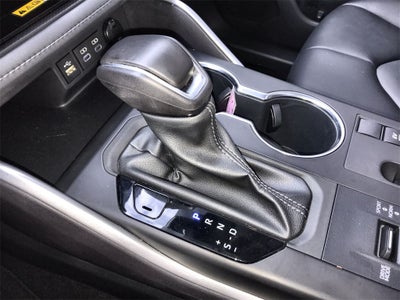 2024 Toyota Highlander Hybrid XLE