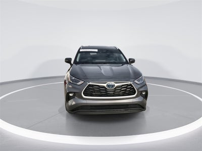 2024 Toyota Highlander Hybrid XLE