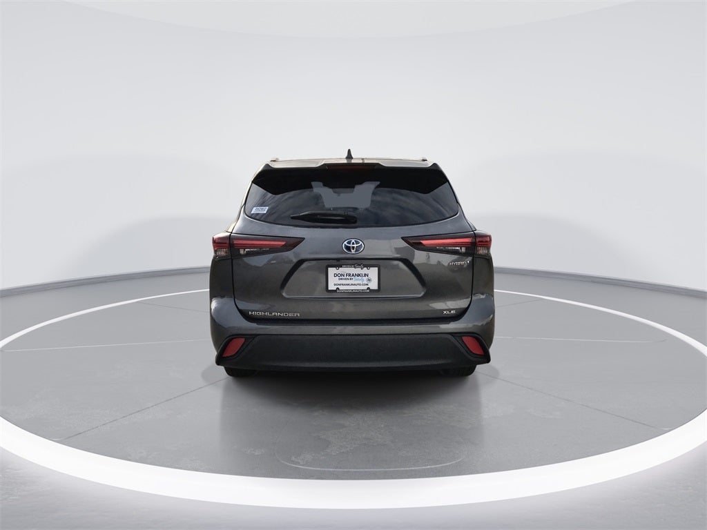 2024 Toyota Highlander Hybrid XLE