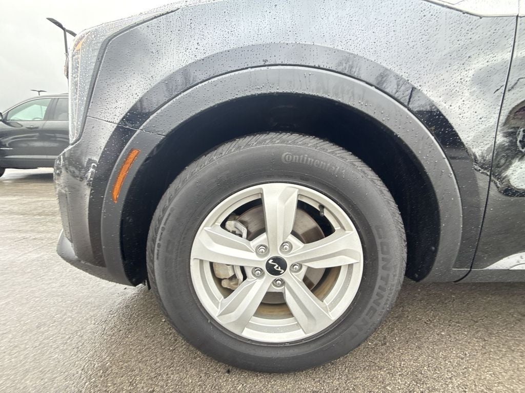 2025 Kia Sorento LX