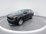 2025 Kia Sorento LX