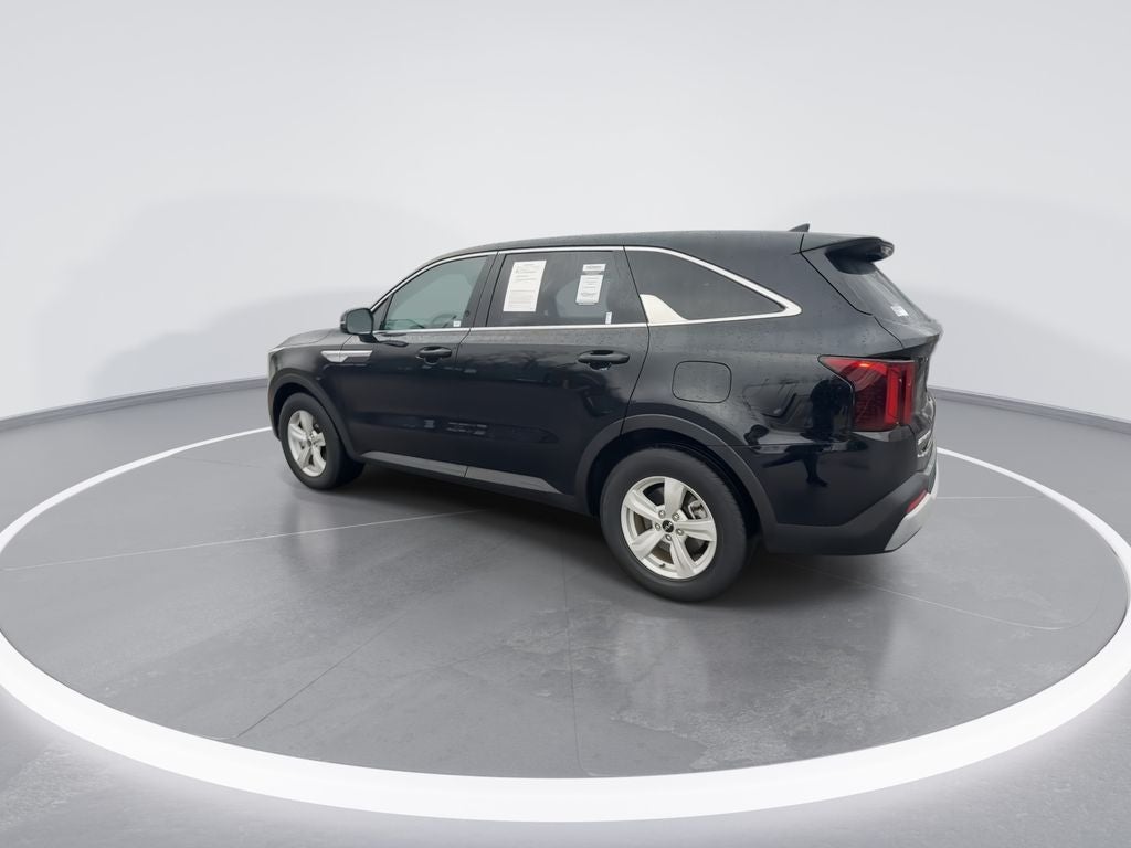 2025 Kia Sorento LX