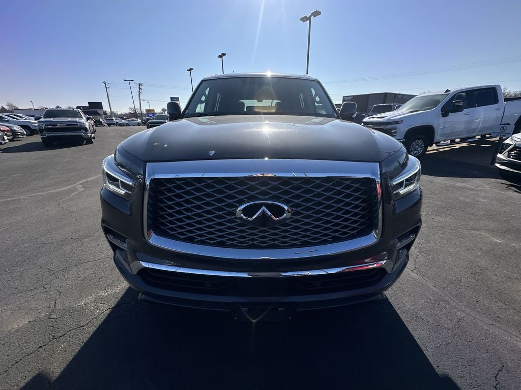 2024 INFINITI QX80 LUXE