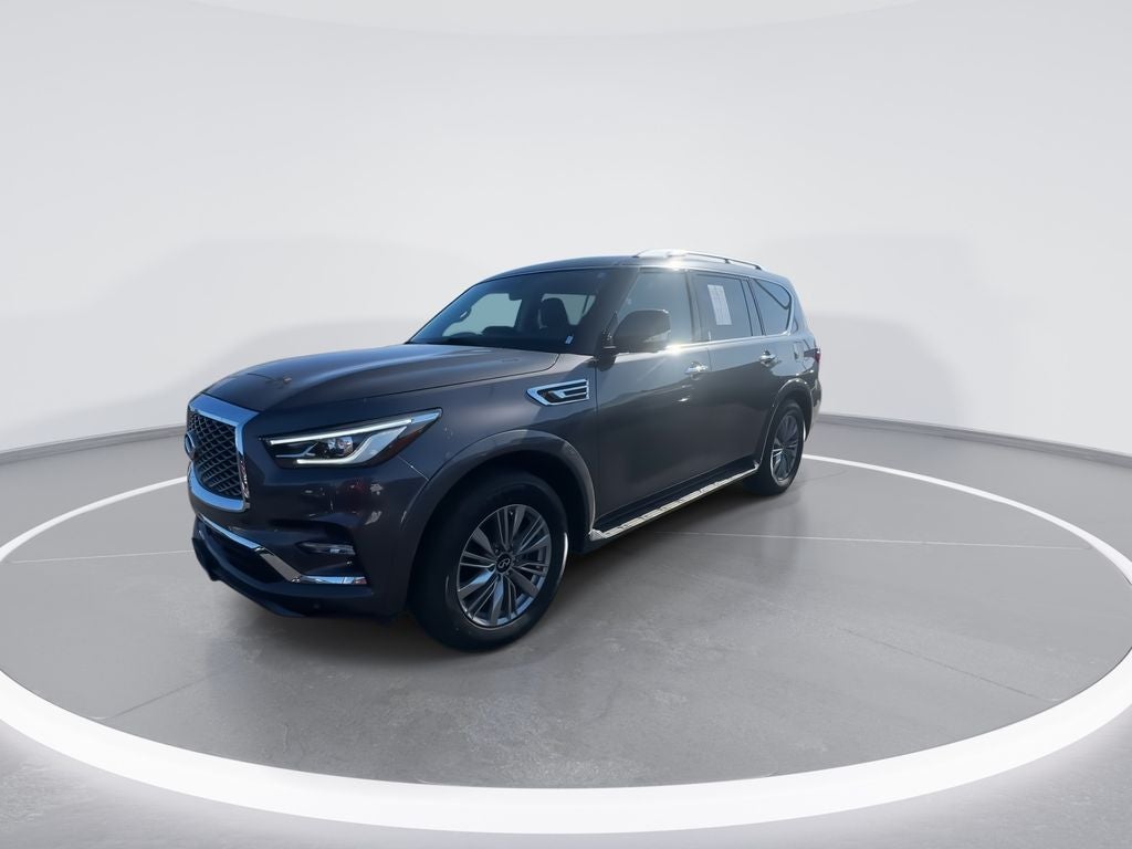 2024 INFINITI QX80 LUXE