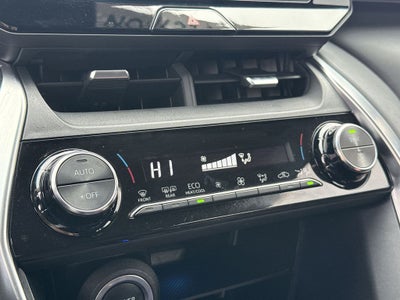 2023 Toyota Venza LE