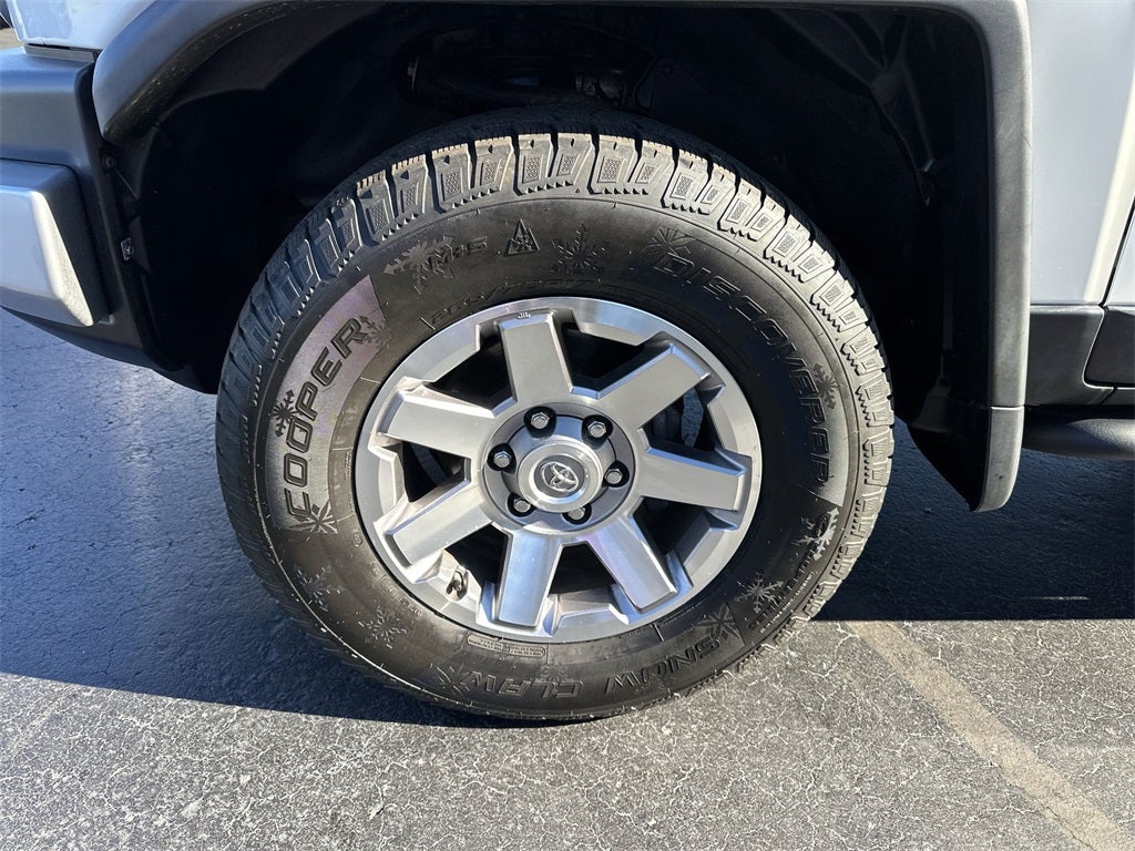 2014 Toyota FJ Cruiser Base