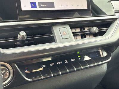 2024 Lexus UX 250h Base