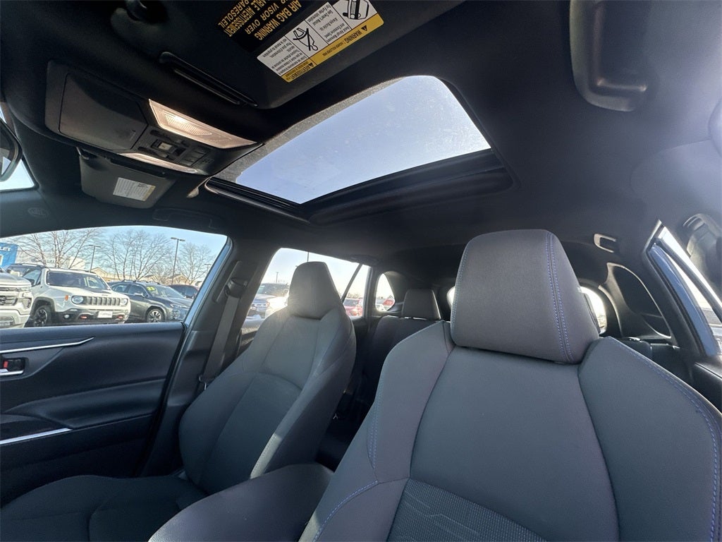 2022 Toyota RAV4 Hybrid SE