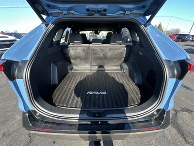 2022 Toyota RAV4 Hybrid SE