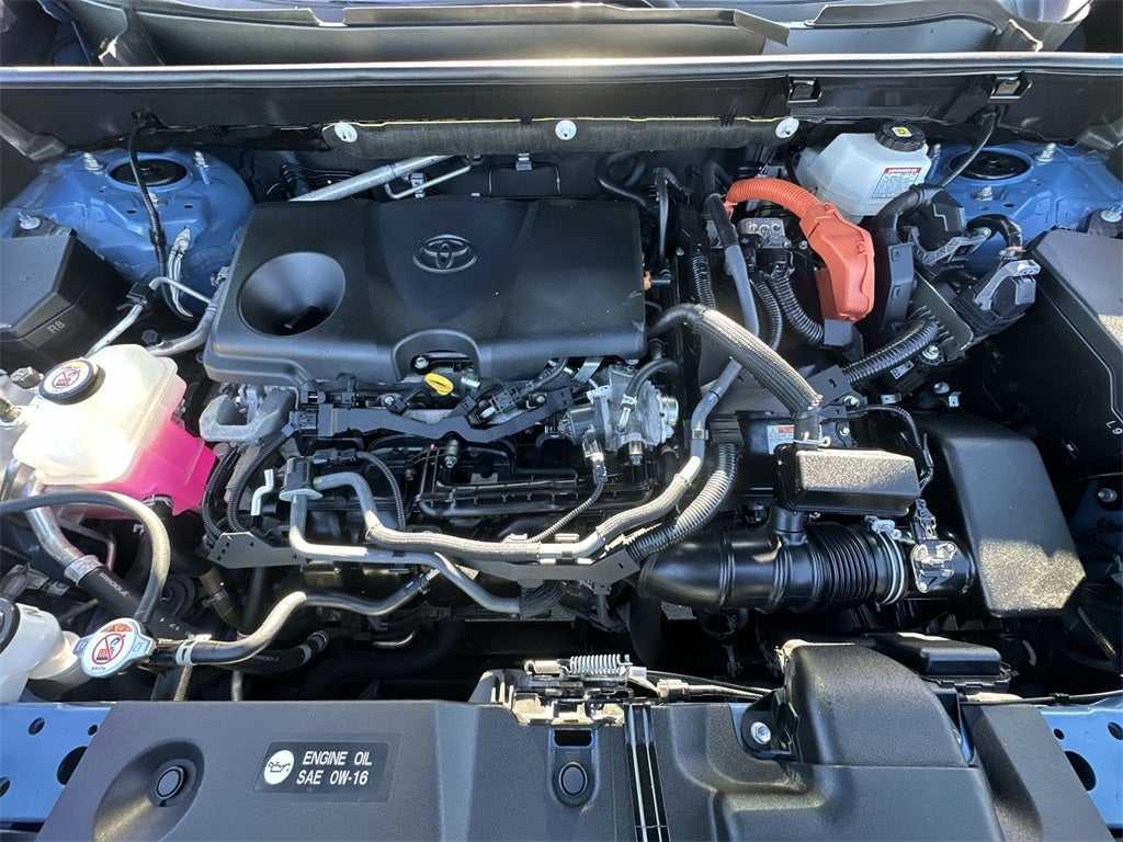 2022 Toyota RAV4 Hybrid SE