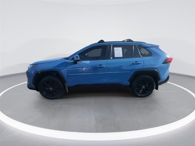 2022 Toyota RAV4 Hybrid SE