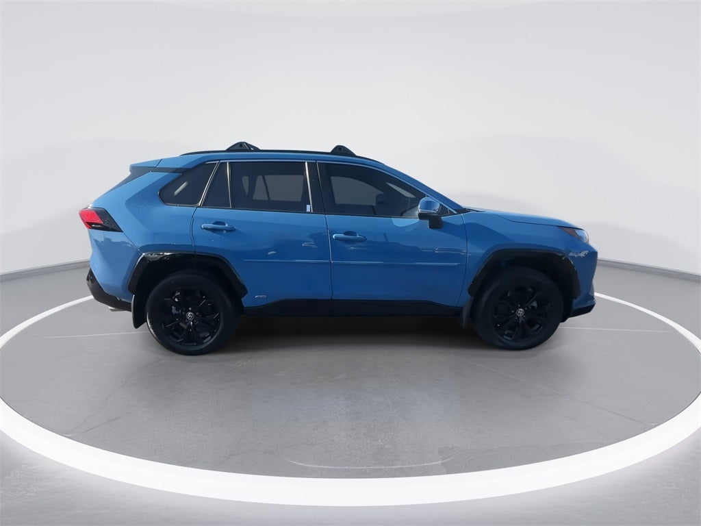 2022 Toyota RAV4 Hybrid SE