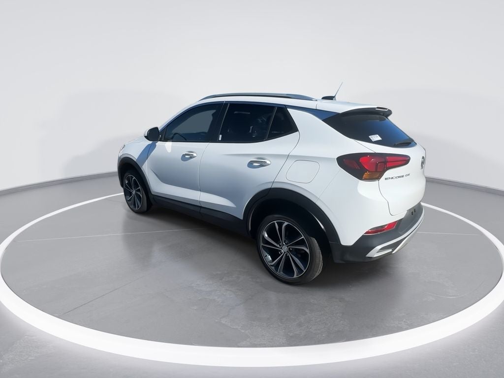 2022 Buick Encore GX Select