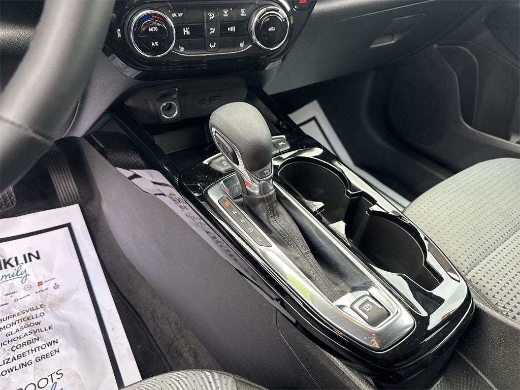 2025 Chevrolet Trax LT