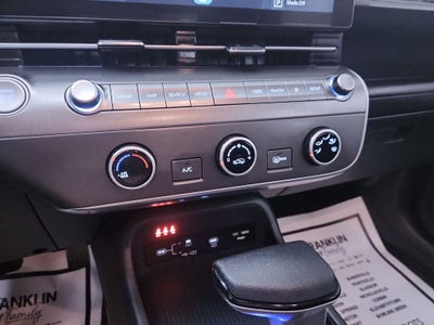 2025 Hyundai Kona SE