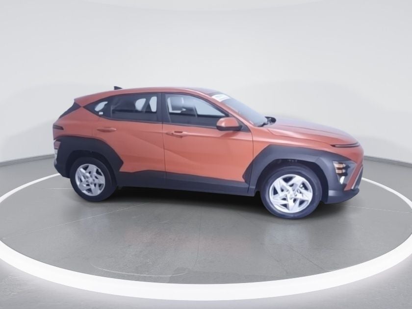 2025 Hyundai Kona SE