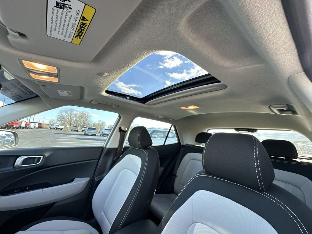 2024 Hyundai Venue SEL