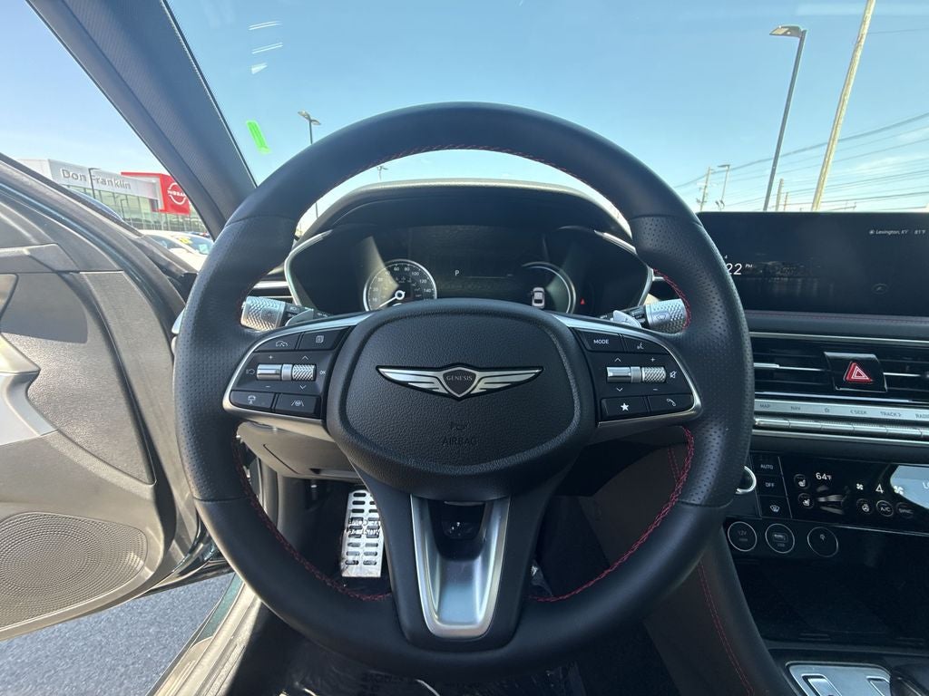 2025 Genesis G70 2.5T