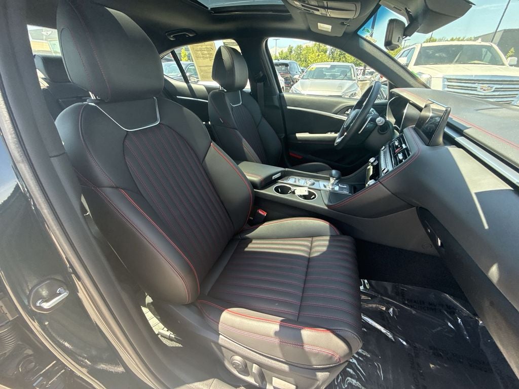 2025 Genesis G70 2.5T