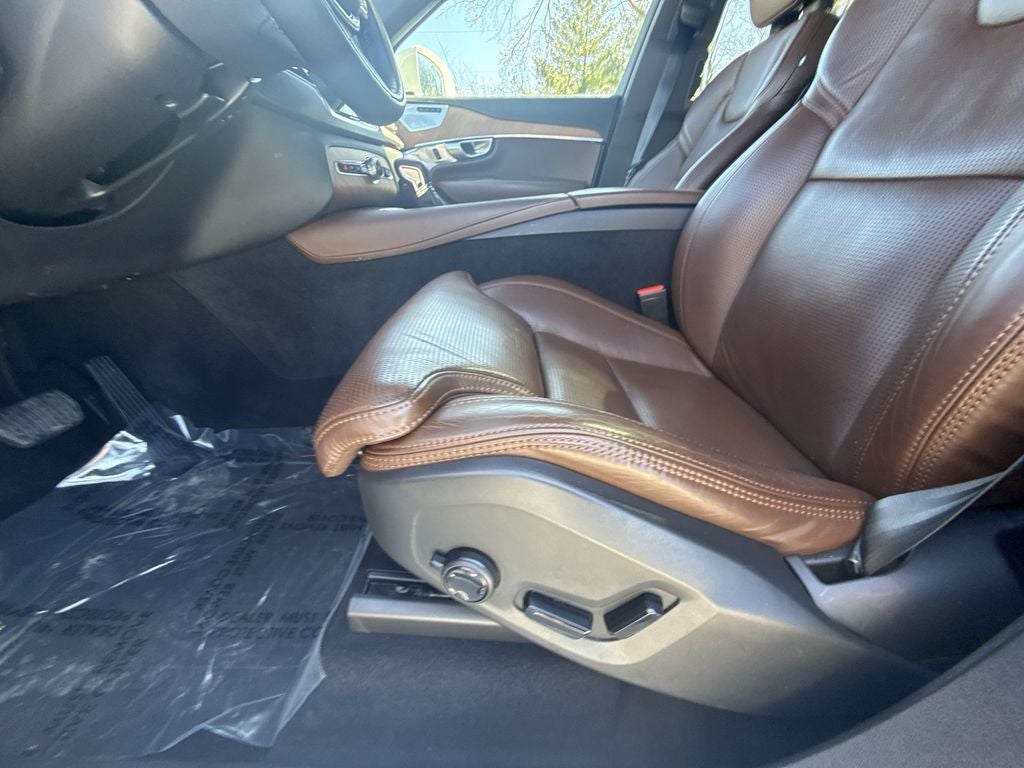 2018 Volvo XC90 T6 Inscription