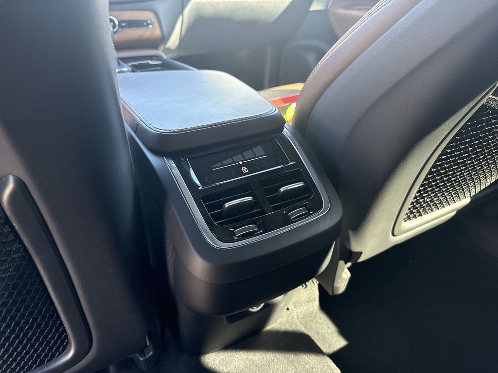 2018 Volvo XC90 T6 Inscription