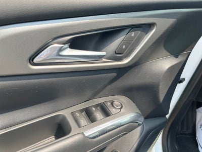 2025 Chevrolet Traverse LT 2LT