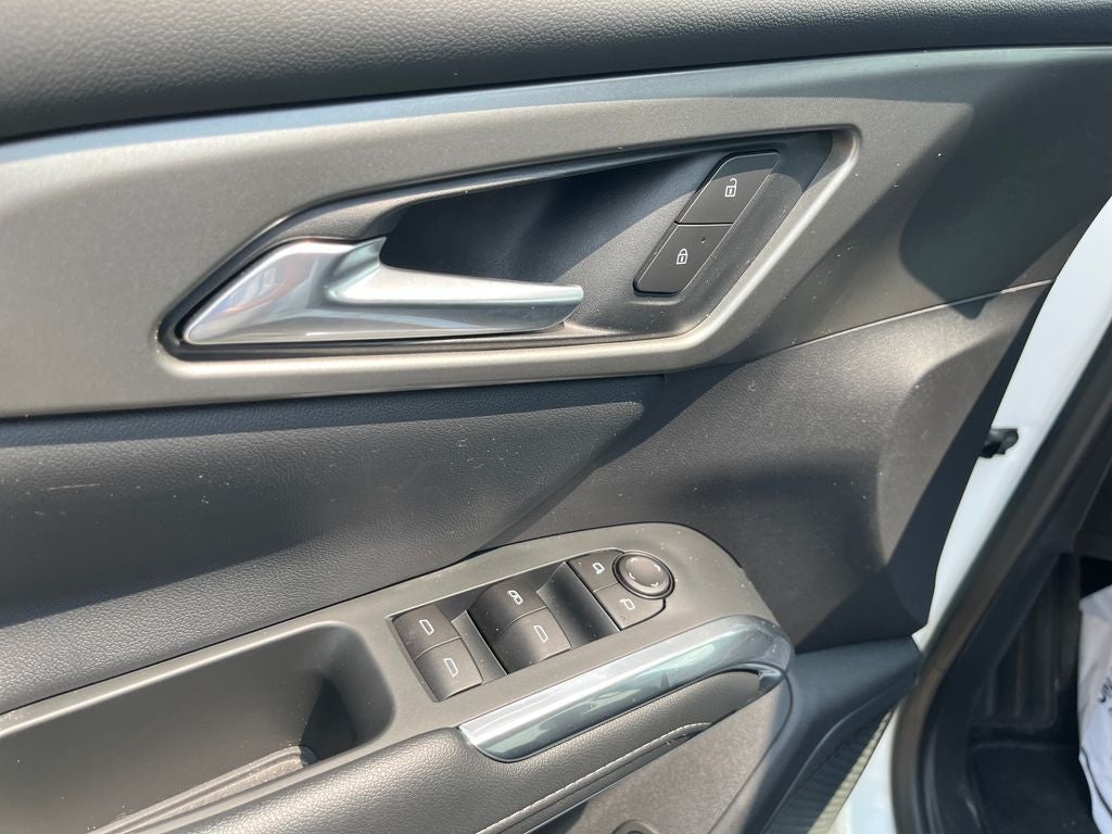 2025 Chevrolet Traverse LT 2LT