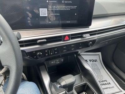 2025 Kia Sorento LX