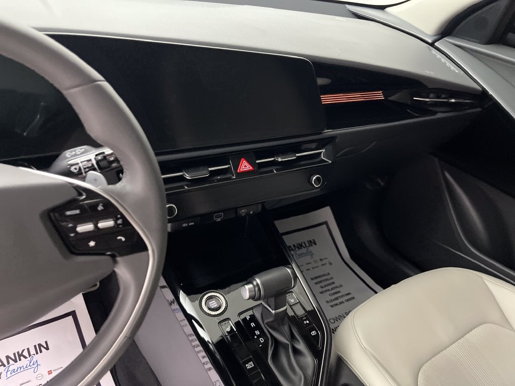 2025 Kia Niro EX Touring