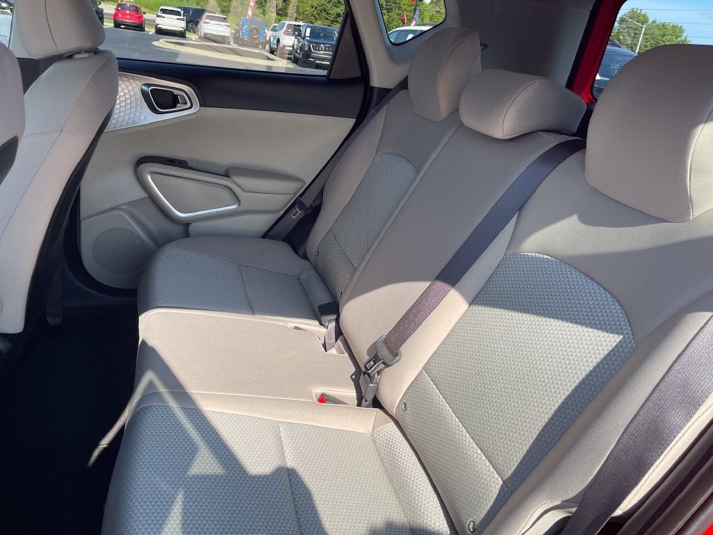 2024 Kia Soul LX