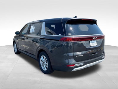 2024 Kia Carnival LX