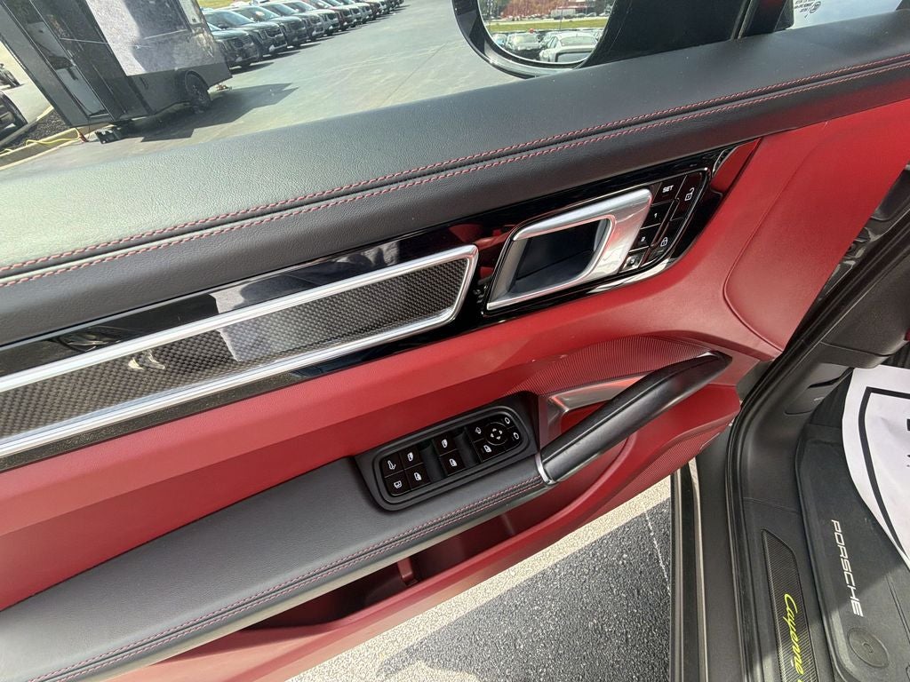 2021 Porsche Cayenne E-Hybrid Turbo S