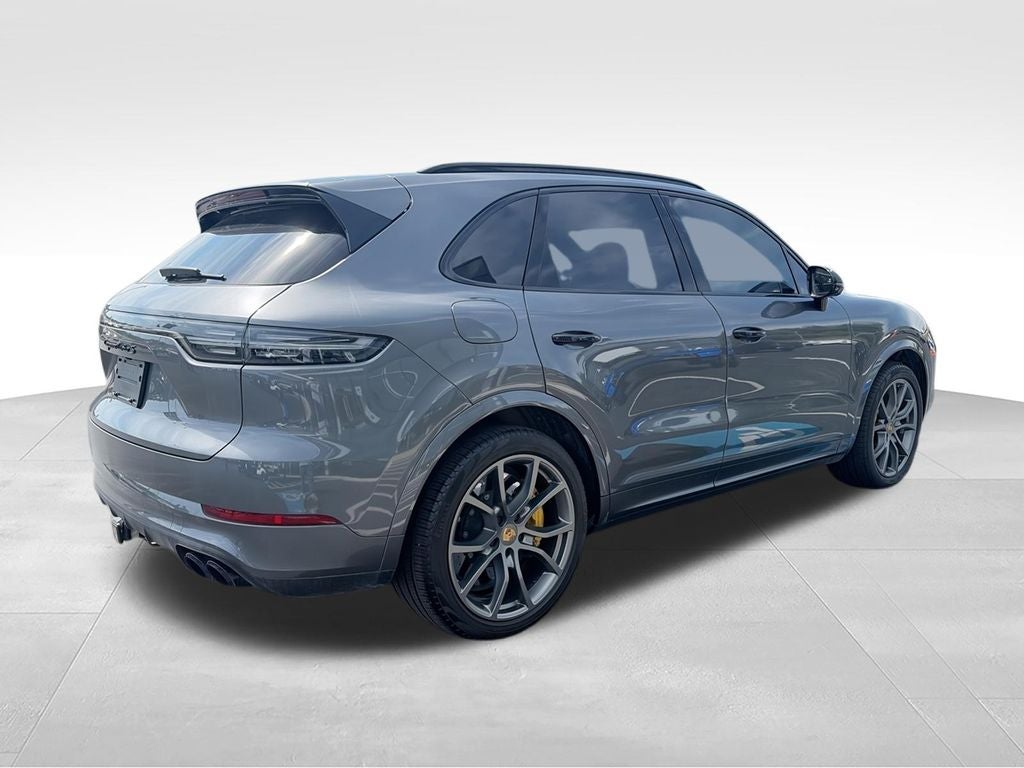 2021 Porsche Cayenne E-Hybrid Turbo S