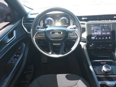 2024 Jeep Grand Cherokee L Laredo