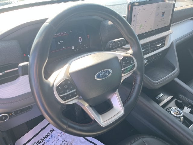 2025 Ford Explorer Active
