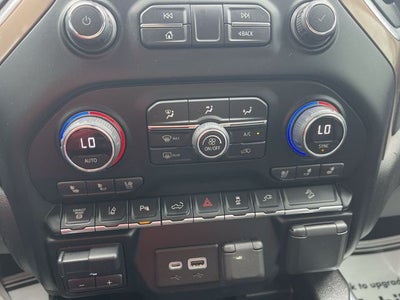 2023 Chevrolet Silverado 3500HD High Country
