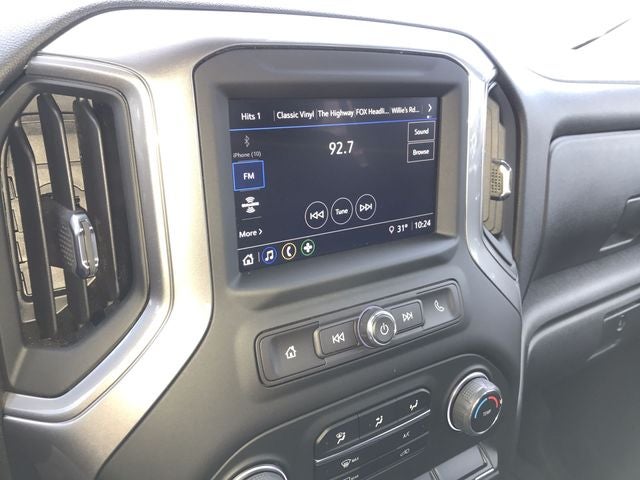 2024 Chevrolet Silverado 1500 Custom