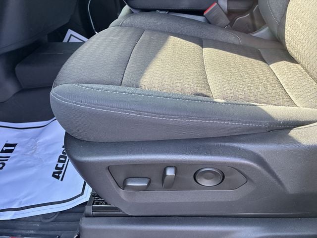 2024 Chevrolet Silverado 1500 LT LT1