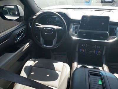 2023 GMC Yukon XL SLT