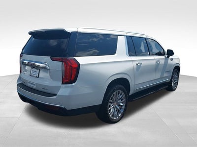 2023 GMC Yukon XL SLT