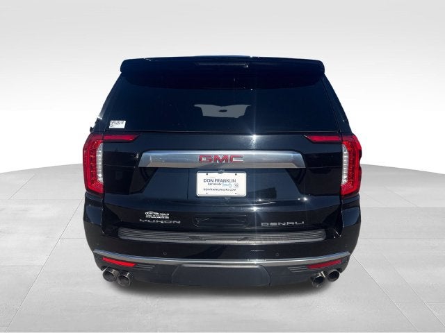 2022 GMC Yukon XL Denali