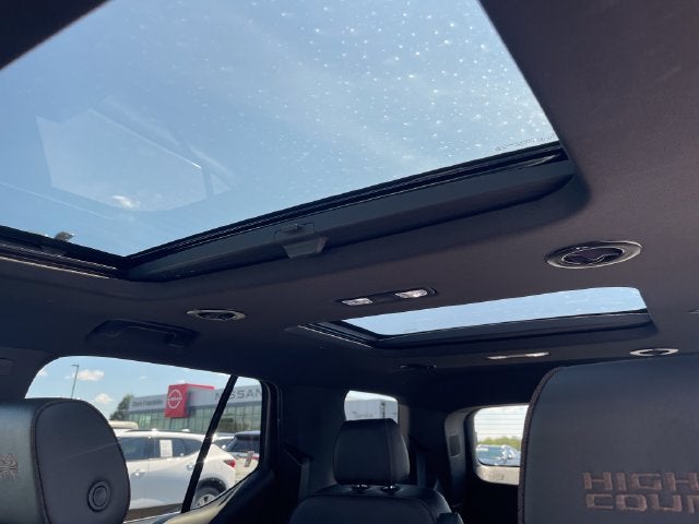 2023 Chevrolet Traverse High Country