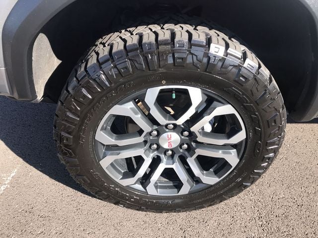 2023 GMC Canyon AT4