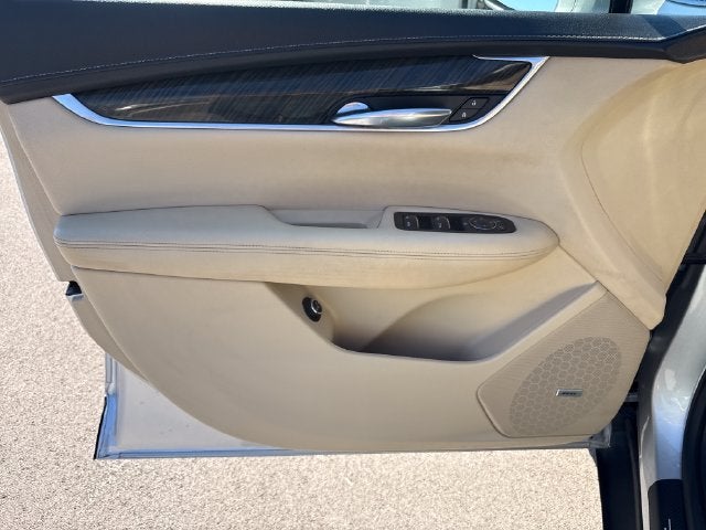 2017 Cadillac XT5 Base