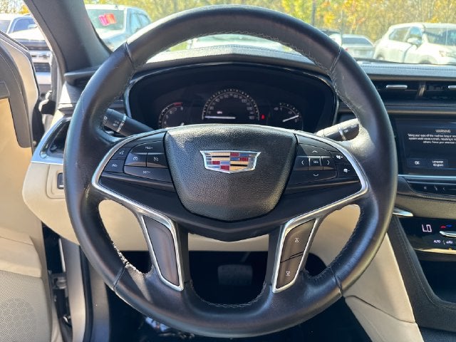 2017 Cadillac XT5 Base