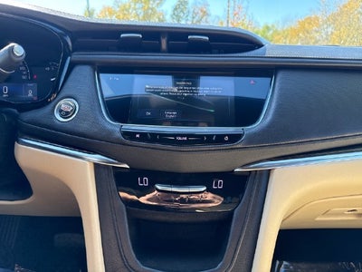 2017 Cadillac XT5 Base