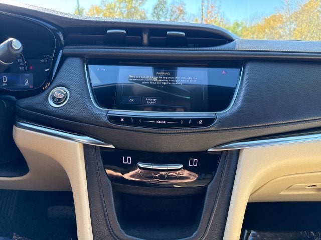 2017 Cadillac XT5 Base