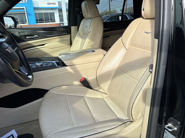 2023 Cadillac Escalade Premium Luxury